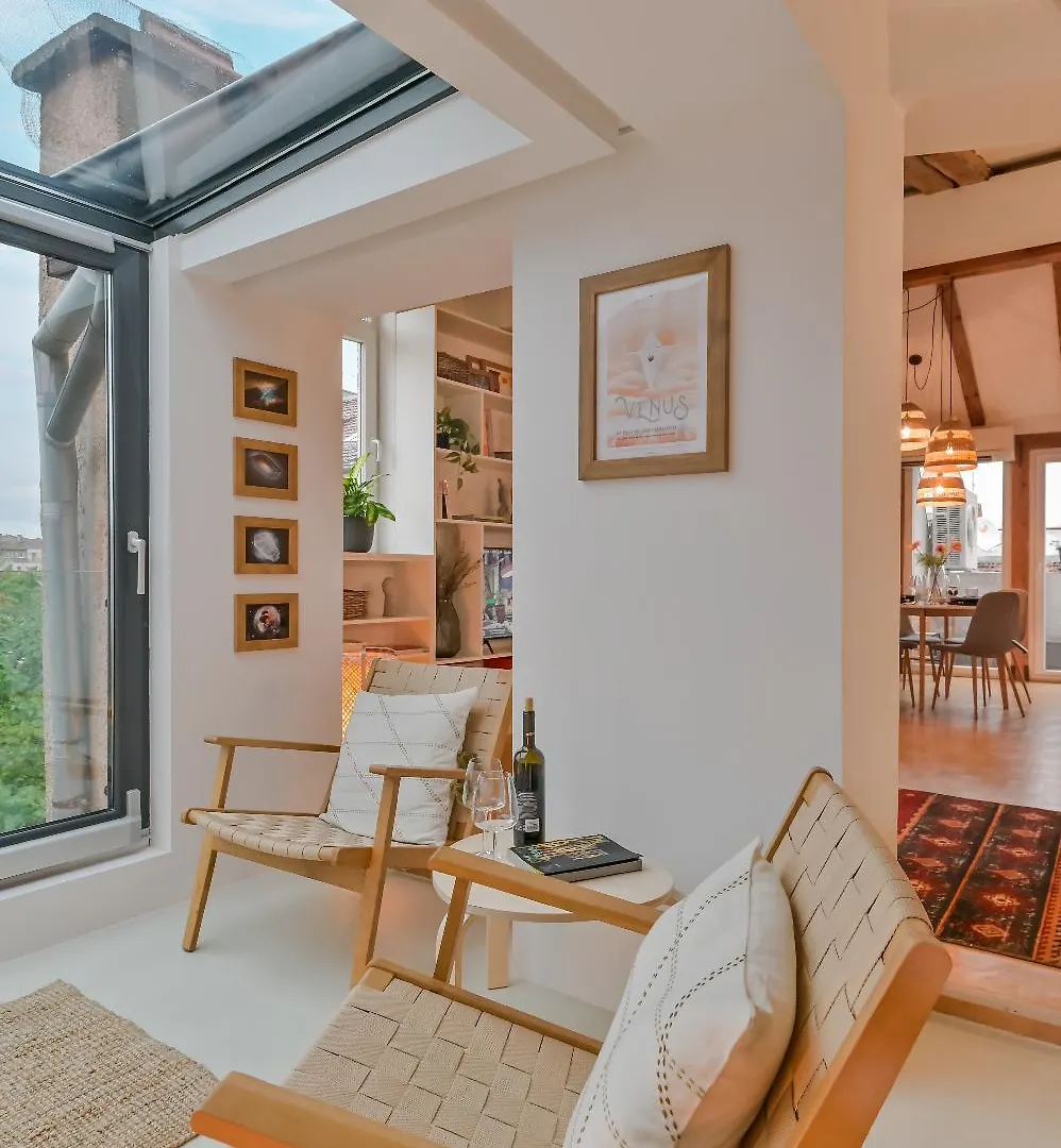 Dreamy Sunset Loft In Sofia City Center 0*,