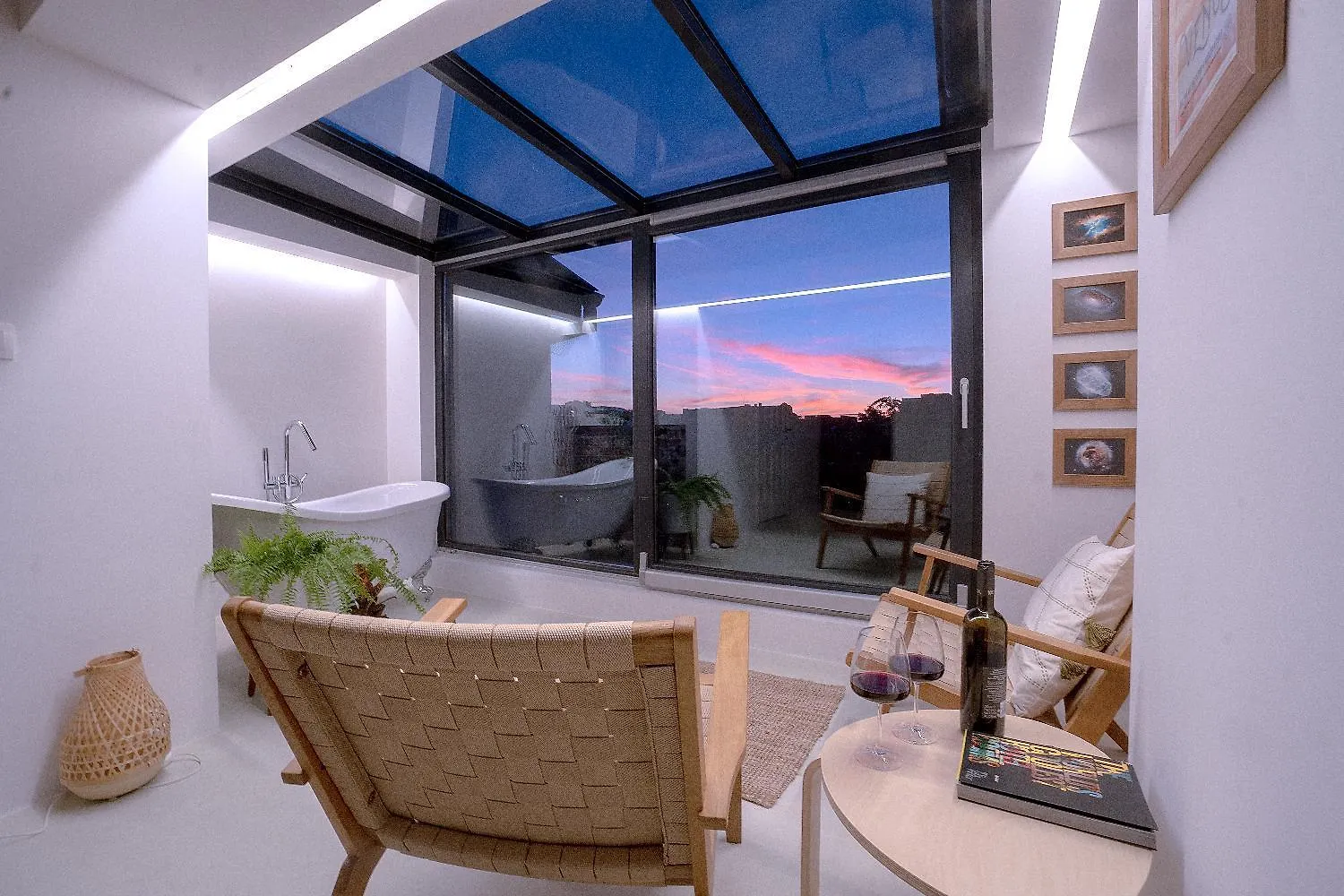 Dreamy Sunset Loft In Sofia City Center
