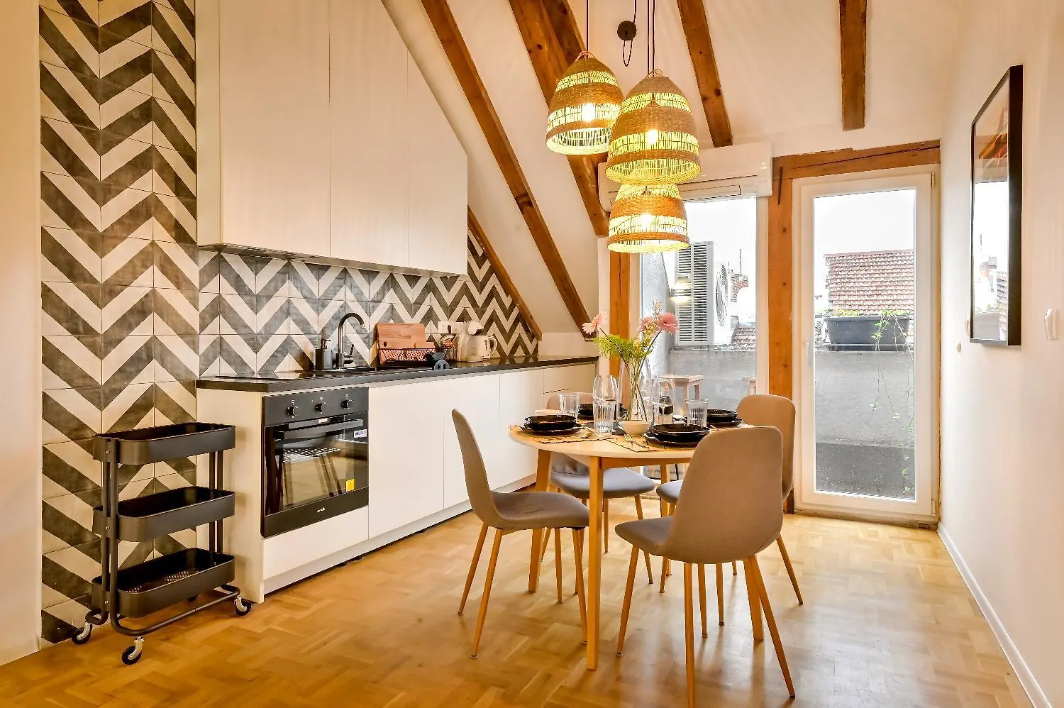 Dreamy Sunset Loft In Sofia City Center Bulgaria